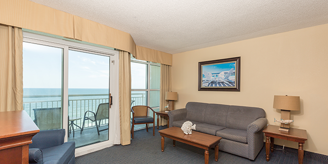 Oceanfront 1-Bedroom Suite