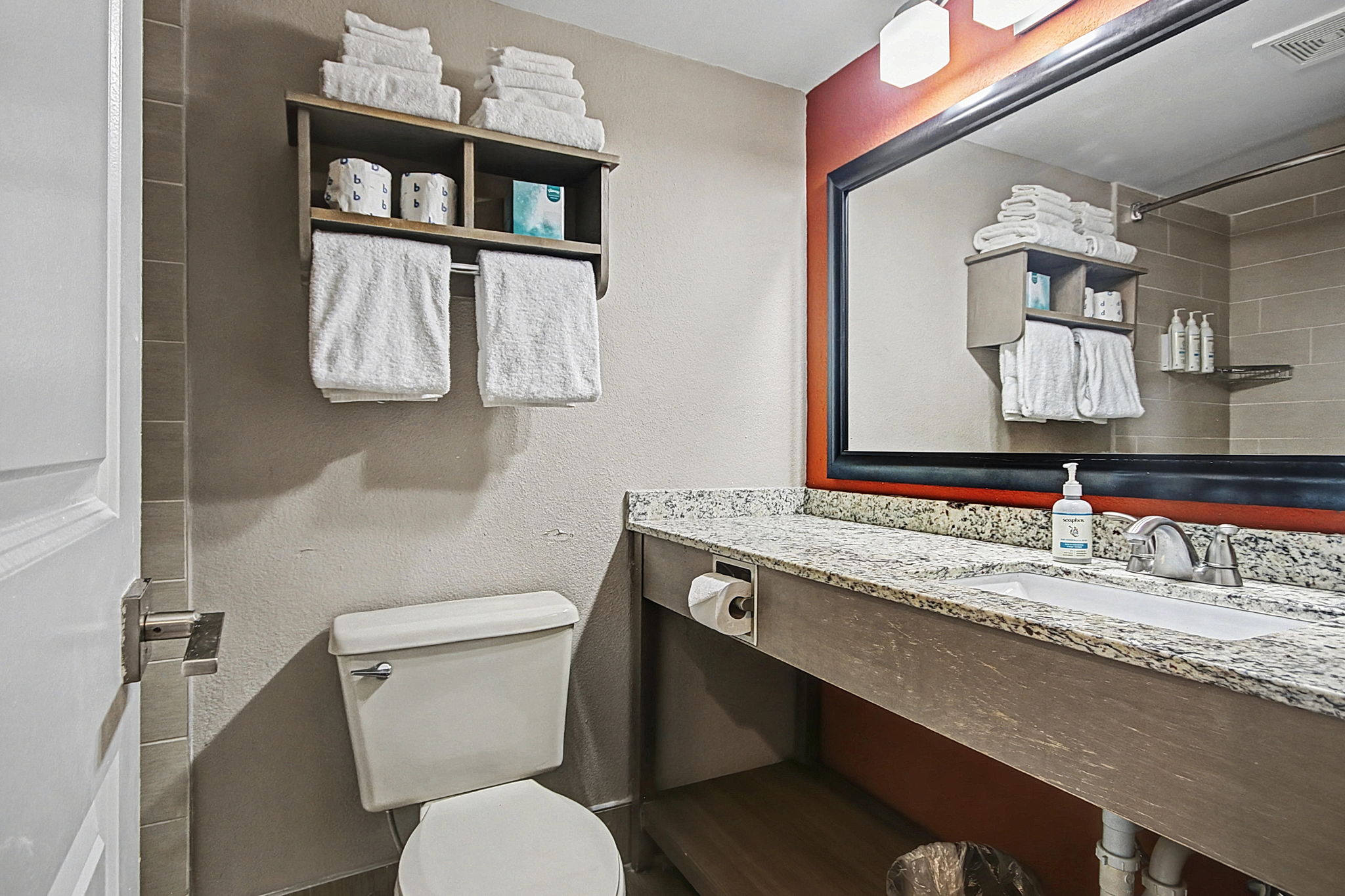 Oceanfront King Standard Room