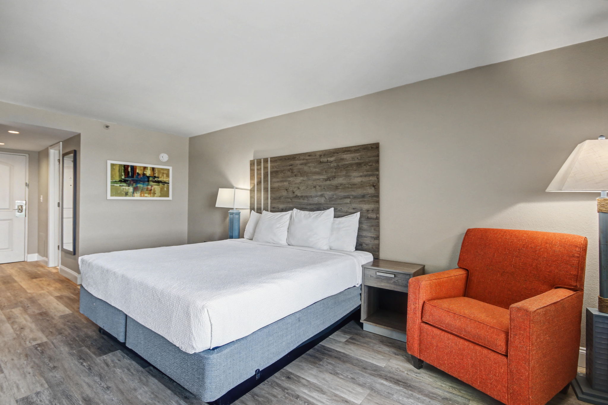 Oceanfront King Standard Room