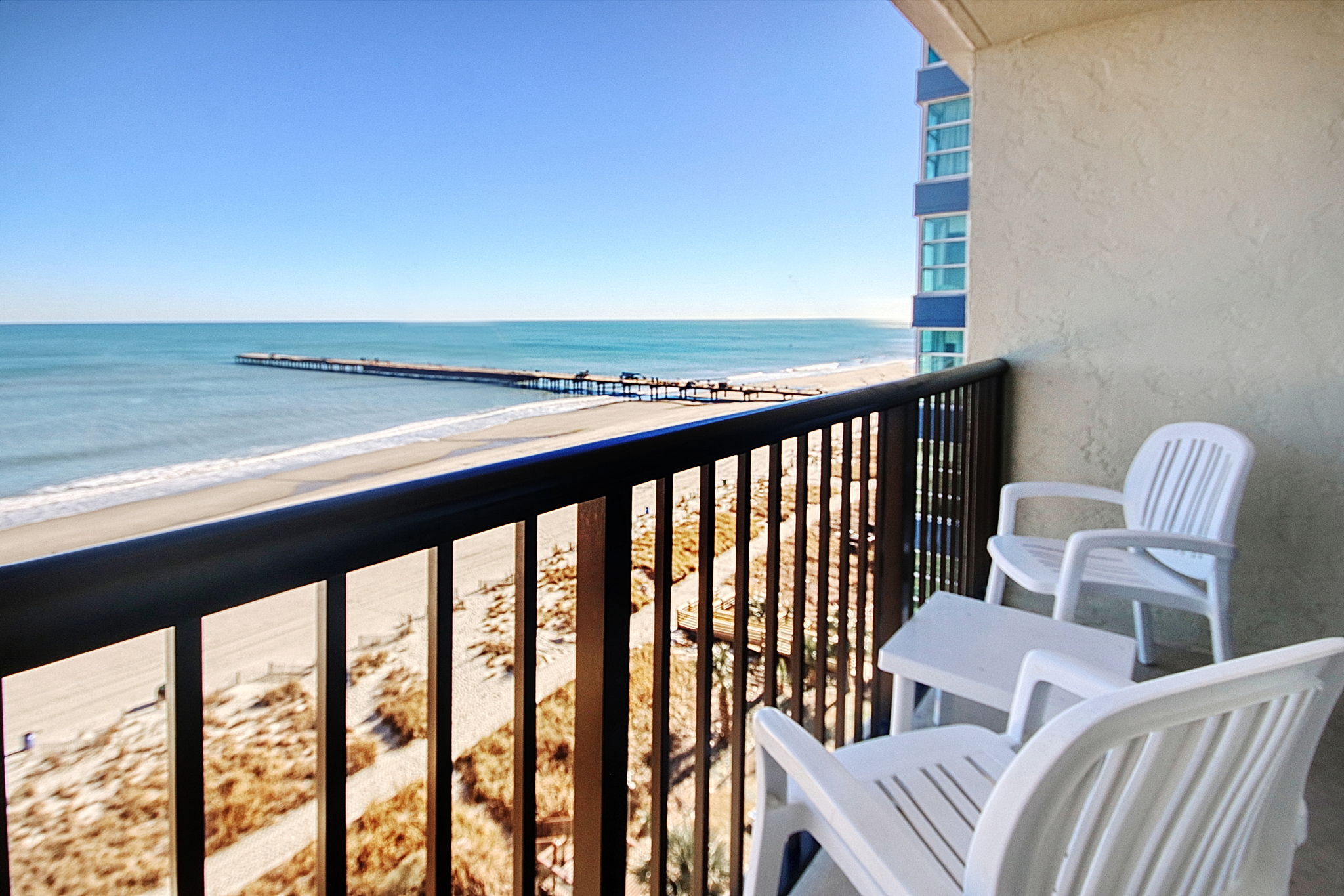 Oceanfront King Standard Room