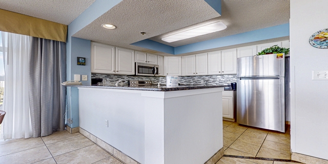 Oceanfront 3-Bedroom Suite