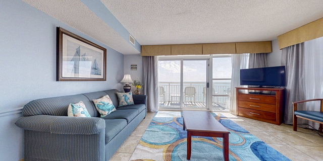Oceanfront 3-Bedroom Suite