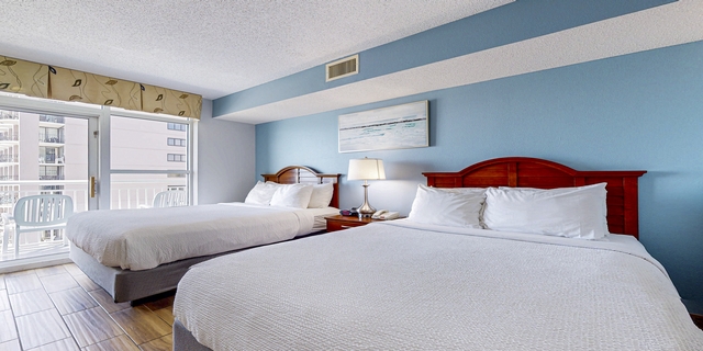 Oceanfront 3-Bedroom Suite