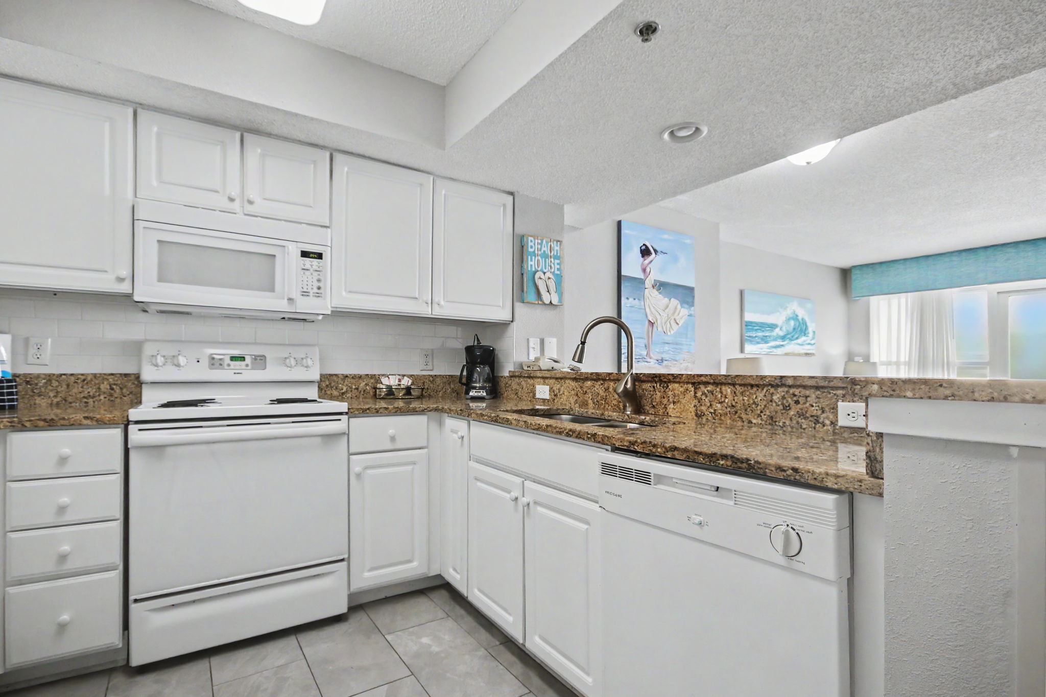 Oceanfront Two Bedroom, Four Double / Two Baths