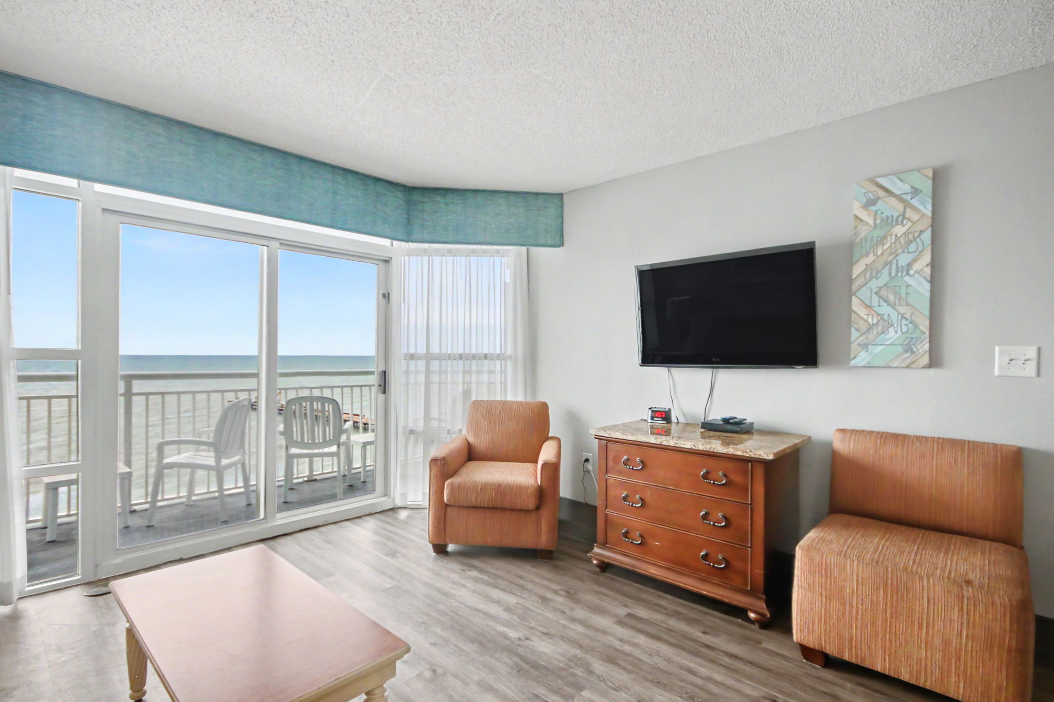 Oceanfront Two Bedroom, Four Double / Two Baths