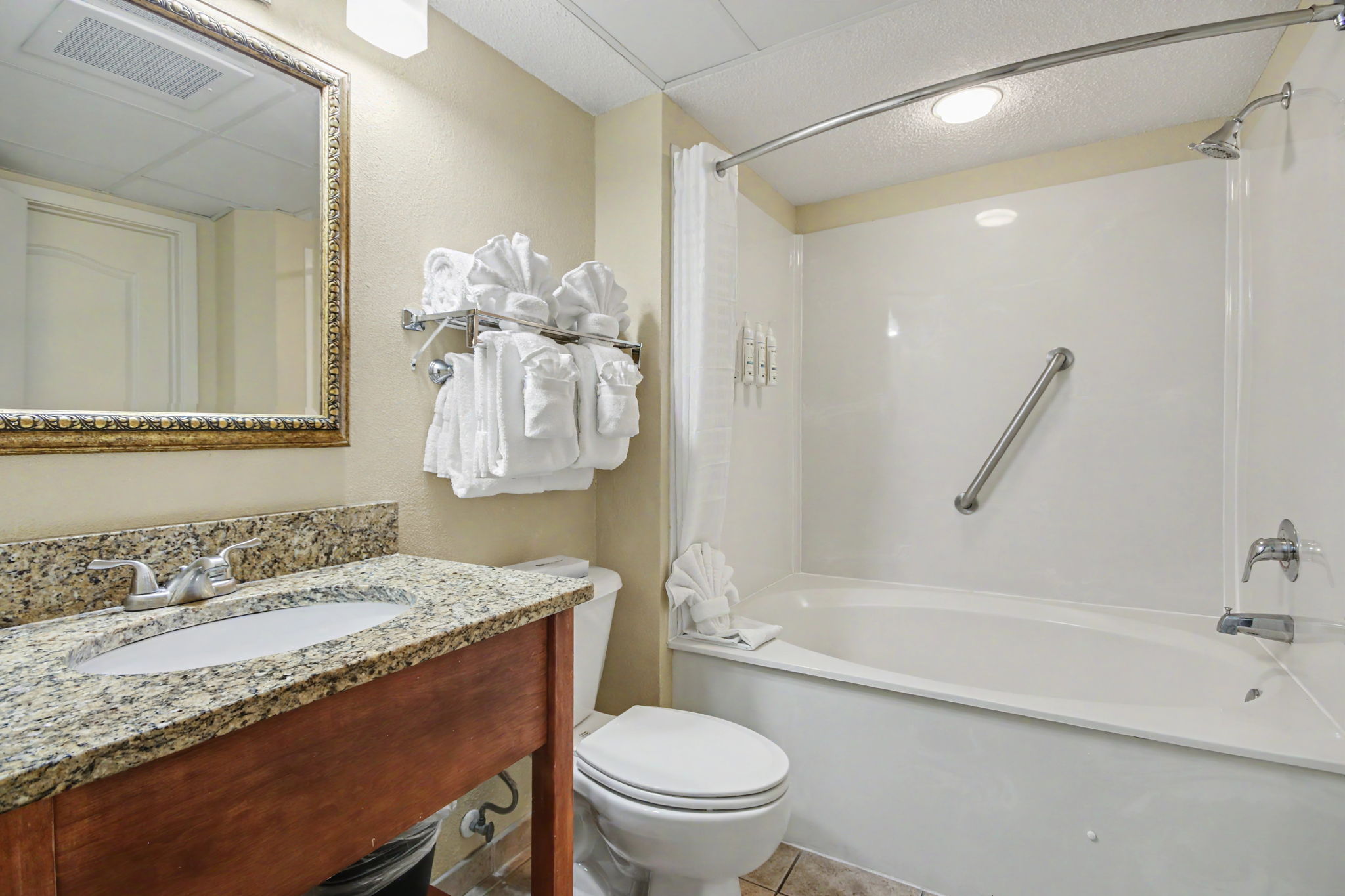 Oceanfront One Bedroom, Two Doubles