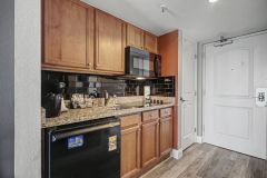 3-web-or-mls-OF-Eff-w-King-02